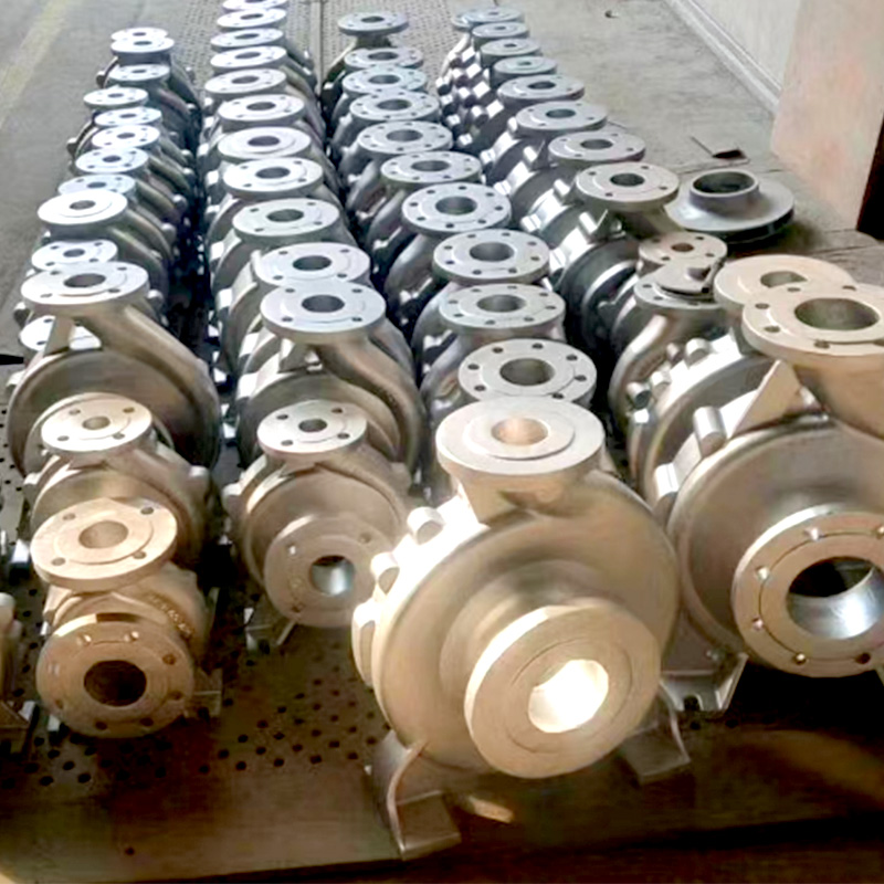 Odlévání písku z pumpy